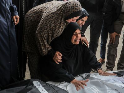 İsrail insanlık dışı vahşetine devam ediyor!