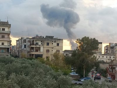 İsrail Lübnan'ı vurdu: Olay yerine birçok ekip sevk edildi