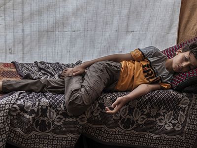 İsrail ordusu 12 yaşındaki çocuğa işgence uyguladı!