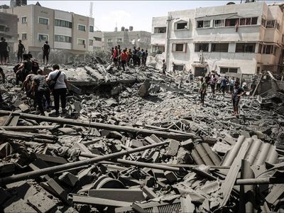 İsrail Refah’a bomba yağdırdı: Çok sayıda ölü ve yaralı var
