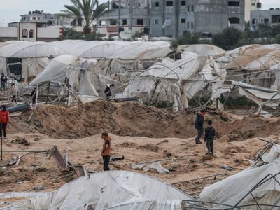 İsrail, Refah’taki Filistinlilerin çadırını bombaladı: En az 40 kişi hayatını kaybetti