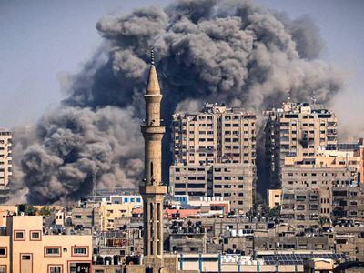 İsrail soykırıma devam ediyor: Fosfor bombalarıyla hastaneleri hedef aldılar