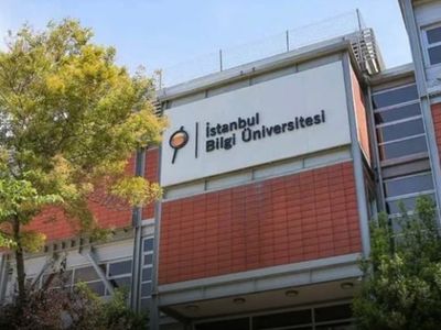 İstanbul Bilgi Üniversitesi Cumhurbaşkanlığı Kararıyla Kapatıldı