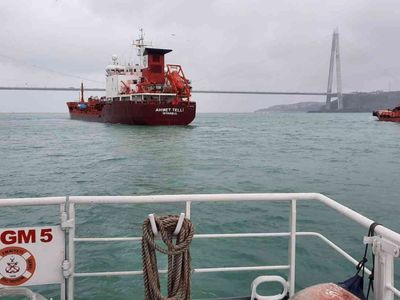İstanbul Boğazı’nda hareketlilik: Gemi trafiği çift yönlü kapatıldı