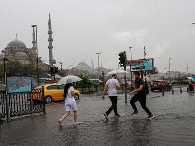 İstanbul Dahil 24 İlde Sağanak Alarmı! Meteoroloji Tarih Verdi
