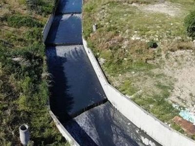 İstanbul Esenyurt'ta Yeni Çevre Problemi: Dere Her Gün Farklı Renkte Akıyor