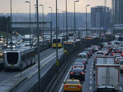 İstanbul Valiliği açıkladı: İstanbul’da bugün hangi yollar kapalı, hangi yollar açık? 2 Nisan 2023 İstanbul kapalı olan yollar ve alternatif güzergahlar