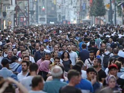 İstanbul Valiliği'nden flaş açıklama: Bugün itibarıyla ilimizde 1.305.307 yabancı yasal olarak ikamet etmektedir