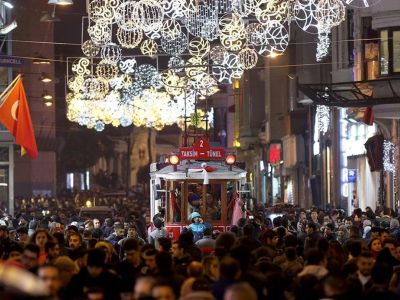 İstanbul yılbaşına kilitlendi: 50 binden fazla personel sahada