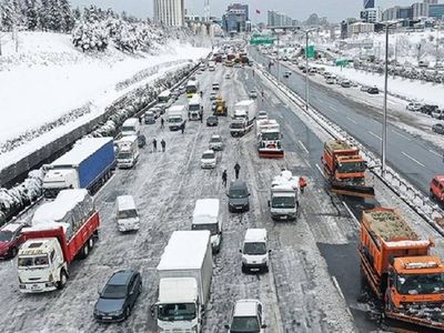 İstanbul'a giriş ve çıkışlar yasaklandı mı? İstanbul'a giriş çıkış neden yasak?