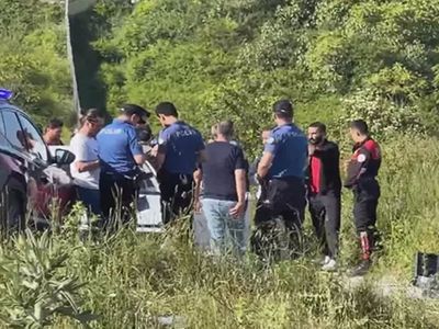 İstanbul’da 2 şahıs polisle çatıştı: Ölü ve yaralı var