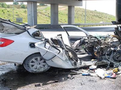 İstanbul'da korkunç kaza! 1 ölü, 2 yaralı