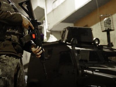 İstanbul'da DEAŞ Operasyonu: 8 Şüpheli Yakalandı