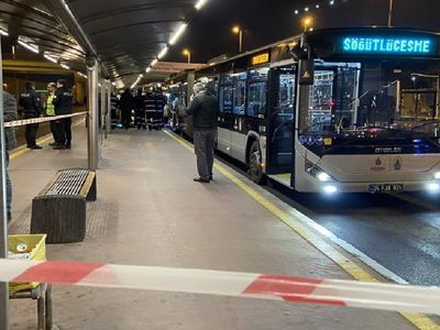 İstanbul’da kabus gibi olay: Metrobüs altında kalarak hayatını kaybetti