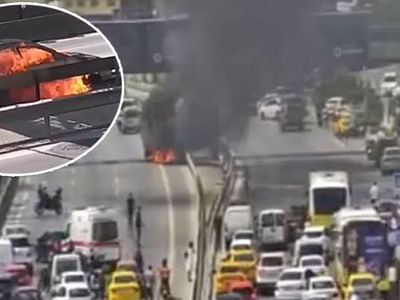 İstanbul’da Korku Dolu Anlar! D-100 Karayolu'nda Otomobil Yandı