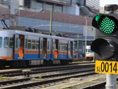 İstanbul’da metro arızası: Metro İstanbul’dan açıklama geldi! Seferler iptal edildi