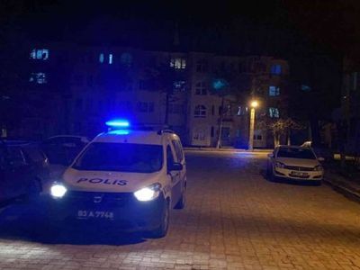 İstanbul’da ortalık karıştı! Küçükçekmece’de gençler arasında çıkan kavga bir anda büyüdü