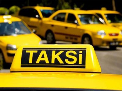 İstanbul'da sarı taksi terörü devam ediyor: Şoför, turist kadını darbetti!
