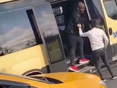 İstanbul'da Taksici Terörü Son Bulmuyor! Bu Kez Demir Sopa İle Saldırdılar