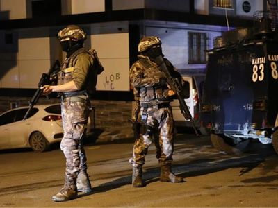 İstanbul’da terör örgütü DAEŞ’e operasyon: 13 kişi gözaltına alındı