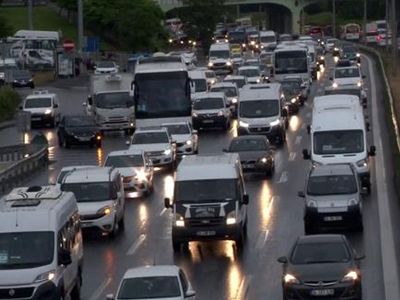 İstanbul'da Trafik Yoğunluğu Yüzde 70'e Ulaştı