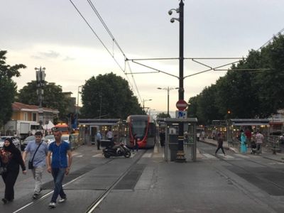 İstanbul’da tramvay arızası panikletti: Aksayan seferler vatandaşı isyan ettirdi