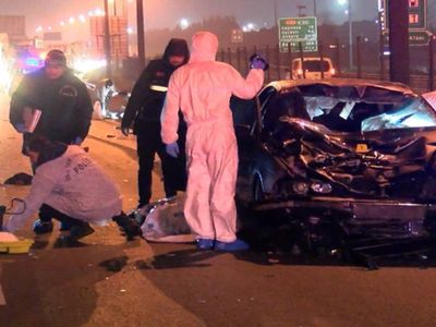 İstanbul’da yürek yakan kaza: Otomobil yayalara çarptı can pazarı yaşandı! 5 ölü var