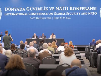 İstanbul'daki konferanstan ortak deklarasyon: "Ankara Zirvesi, NATO'nun sonu olabilir"