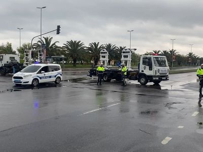 İstanbullular dikkat:  Bazı yollar trafiğe kapatıldı