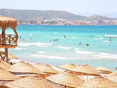 İstanbullular Kendini İzmir’e Attı! Tam 3 Günde 500 Bin Araç Giriş Yaptı