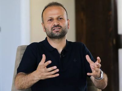 İstanbulspor’dan Beşiktaş’a transfer olan Emrecan Uzunhan ile ilgili olarak eski teknik direktörü Osman Zeki Korkmaz açıklamalarda bulundu. Beşiktaş’a çok faydalı olacağını söyledi.