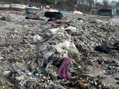 İstanbul’un dramı: Sahiller çöplüğe döndü