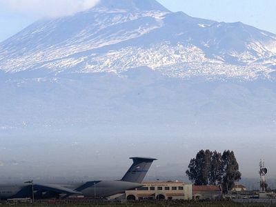 İtalya’dan ABD Uçaklarına Sigonella Engeli: “İzin Alınmadan Kullanım Mümkün Değil”