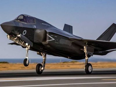 İtalyan analistten dikkat çeken yorum: Türkiye orta vadede F-35 programına geri dönebilir
