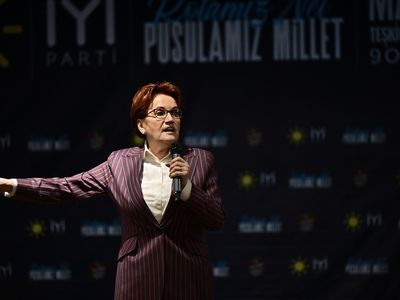 İYİ Parti Genel Başkanı Meral Akşener'den itiraf gibi açıklama: Biz onların yancısı mıyız?