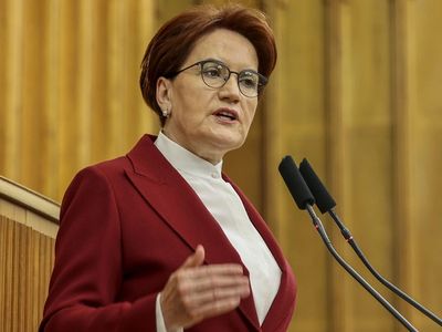 İYİ Parti’de derin çatlak: Olağanüstü kongre kararı alındı. Akşener 5 rakibe kafa tutacak!