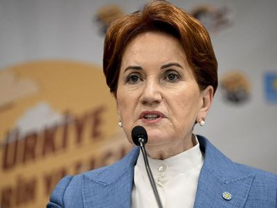 İyi Parti'de istifalar peş peşe geliyor: Parti sözcüsü yapılan değişimleri açıkladı