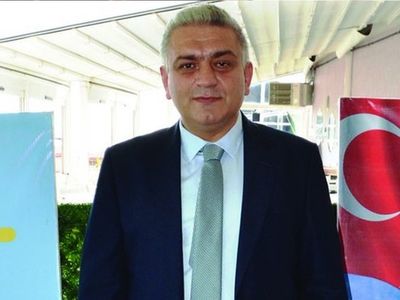 İYİ Partili İsimden Sağlık Çalışanına Tehdit! O Arkadaşın İsmini Alın