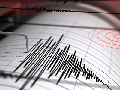 İzmir açıklarında 4.4 büyüklüğünde deprem! AFAD açıklama yaptı 