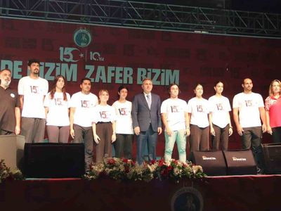 İzmir'de 15 Temmuz Demokrasi ve Milli Birlik Günü anma etkinliği gerçekleştirildi