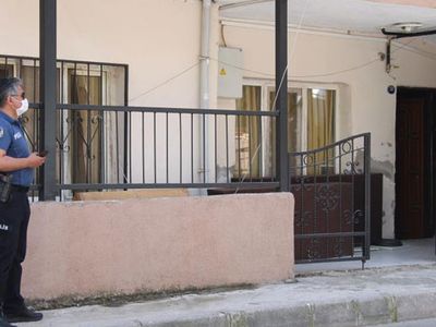 İzmir’de Borç Kavgası: 1 Ağır Yaralı