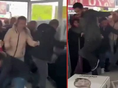 İzmir’de indirim izdihamı: Yüzde 70 indirimi duyan mağazaya koştu