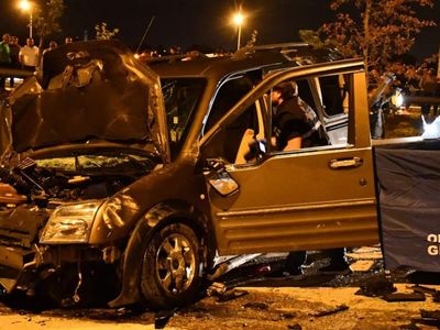 İzmir’de katliam gibi kaza: 4 ölü 21 yaralı