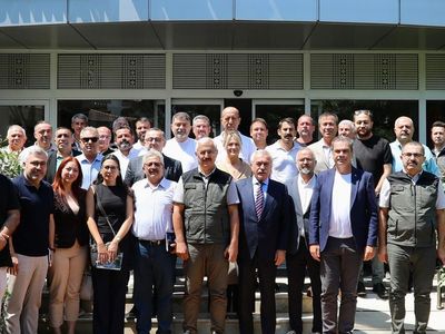 İzmir'de Orman Yangınları ve Ağaçlandırma Çalışmaları Hakkında Bilgilendirme Toplantısı