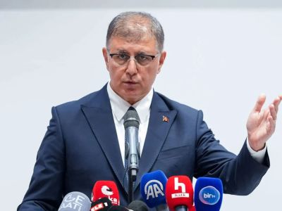 İzmir’de Su Krizi Tartışması Büyüyor: Başkan Tugay Hedefi Camilere Çevirdi