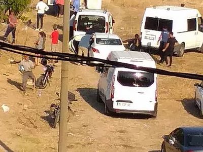 İzmir'de Şüpheli Ölüm! Boş Arazide Erkek Cesedi Bulundu
