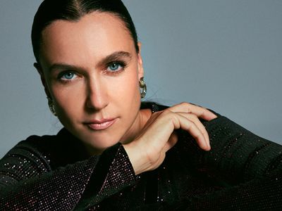 Johnny Depp’in Türk Versiyonu Taro Emir Tekin’in Annesi Şevval Sam Oğlunun Evliliği Hakkında Samimi İtiraflarda Bulundu