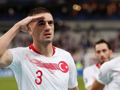 Jose Mourinho Merih Demiral'ı İstiyor!