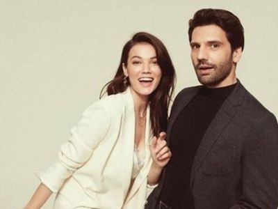 Kaan Urgancıoğlu’ndan Çeşme kaçamağı: Ünlü oyuncu set karavanıyla tatile çıktı