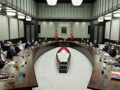 Kabine Toplandı! Koronavirüs Yasakları Geri Gelecek mi?